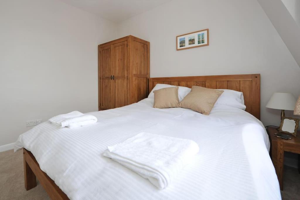 Spacious Apartment Central Бат Екстер'єр фото